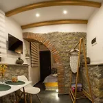 Salthouse #3 Apartment