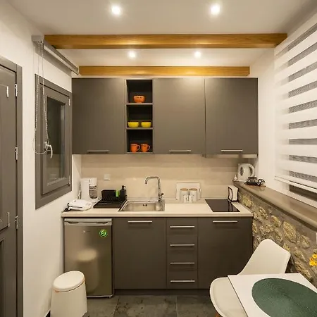 Salthouse #3 Apartment Kalambaka